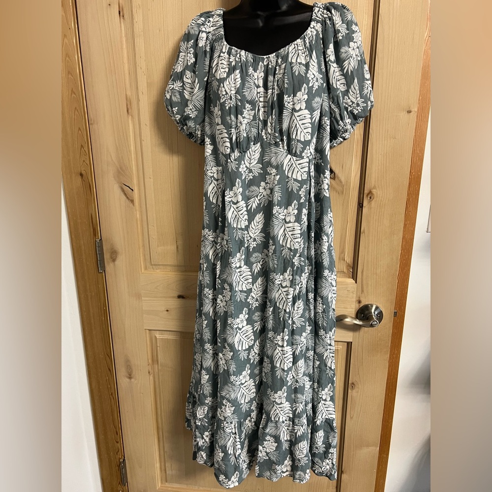New XL Floral Palm Dress Green Long Flowing comfortable modest maxi boho - Picture 4 of 6